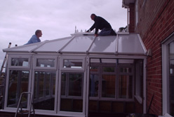 fitting-conservatory-roof